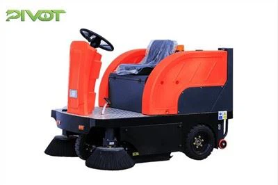 Industrielle Aufsitz-Kehrsaugmaschine G60